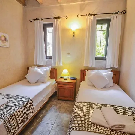 Sleeps 4 Pool Air Con Wifi T801670 فيلة *
