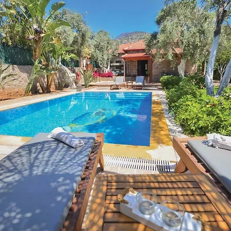 فيلة Sleeps 4 Pool Air Con Wifi T801670