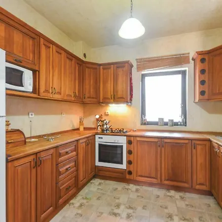 Sleeps 4 Pool Air Con Wifi T801670 *